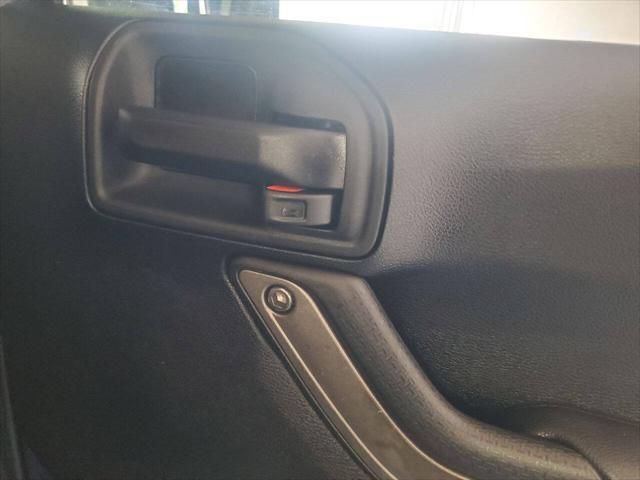 used 2013 Jeep Wrangler Unlimited car, priced at $15,499