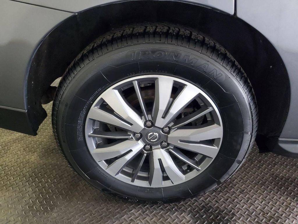 used 2020 Nissan Pathfinder car, priced at $15,494