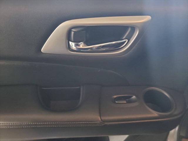 used 2020 Nissan Pathfinder car, priced at $15,994