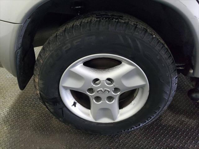 used 2001 INFINITI QX4 car, priced at $5,499