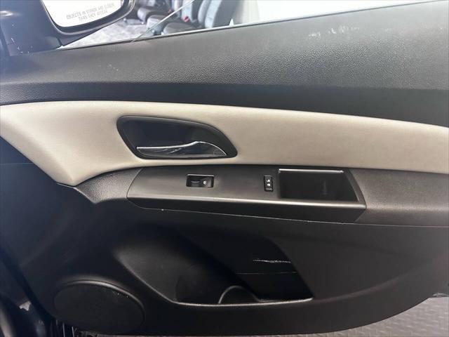 used 2015 Chevrolet Cruze car, priced at $6,499