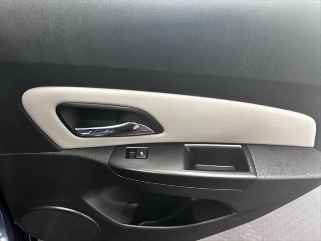 used 2015 Chevrolet Cruze car, priced at $6,499