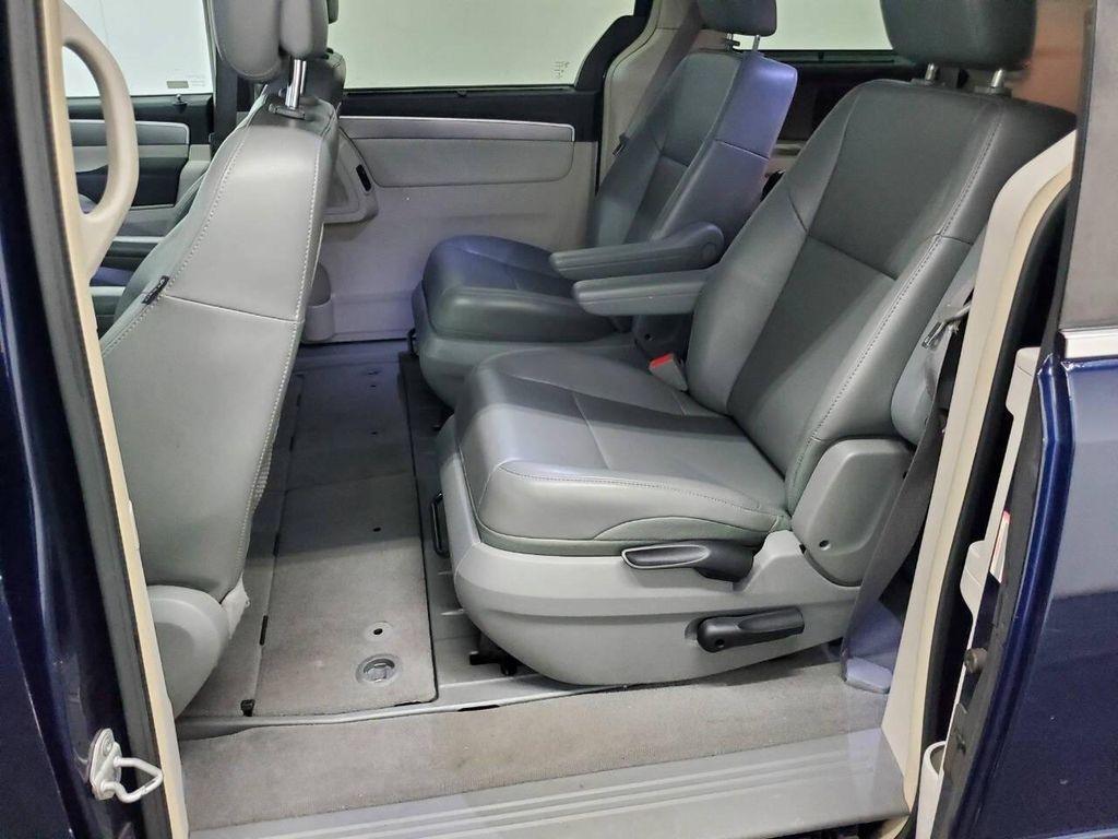 used 2014 Volkswagen Routan car, priced at $7,998