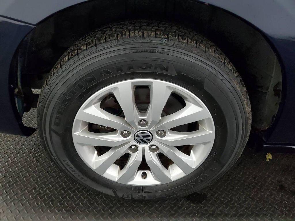 used 2014 Volkswagen Routan car, priced at $7,998