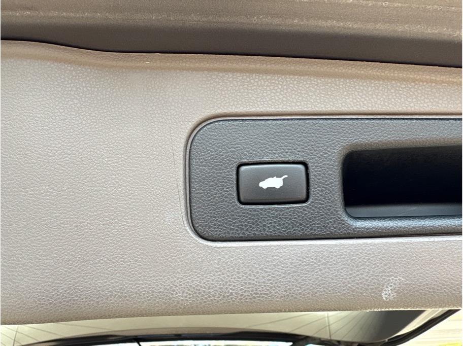 used 2016 Honda Odyssey car, priced at $12,988