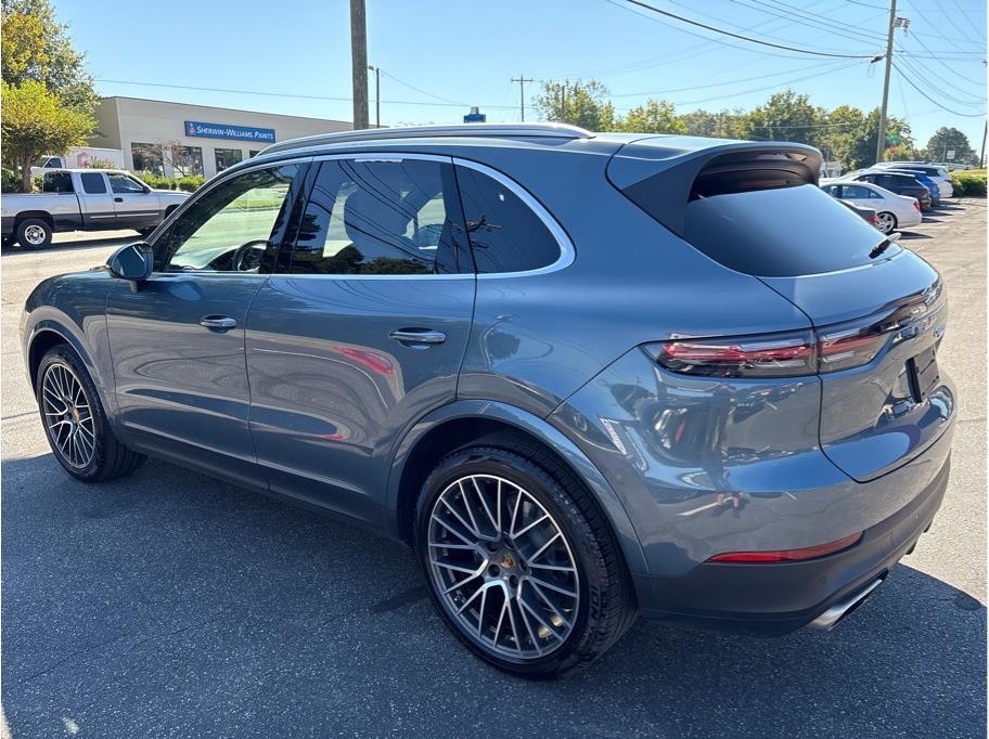 used 2019 Porsche Cayenne car, priced at $32,988