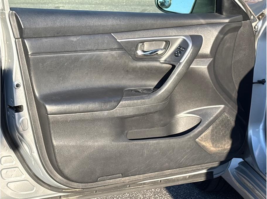 used 2015 Nissan Altima car, priced at $3,988