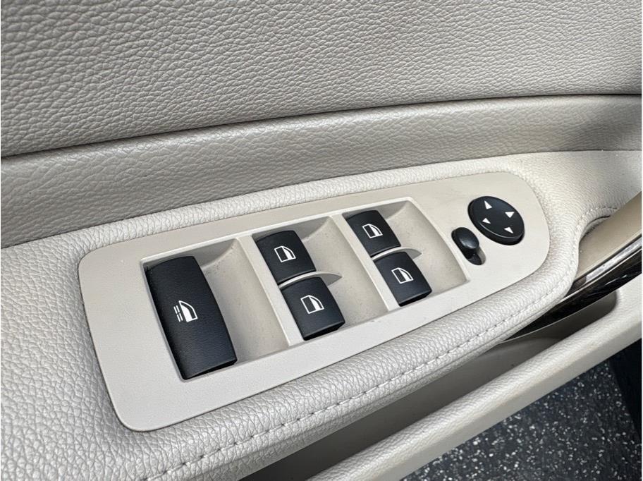 used 2008 BMW 135 car, priced at $10,488