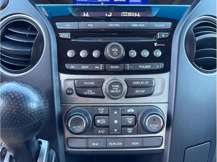used 2015 Honda Pilot car, priced at $9,542