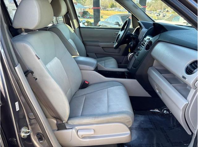 used 2015 Honda Pilot car, priced at $10,988