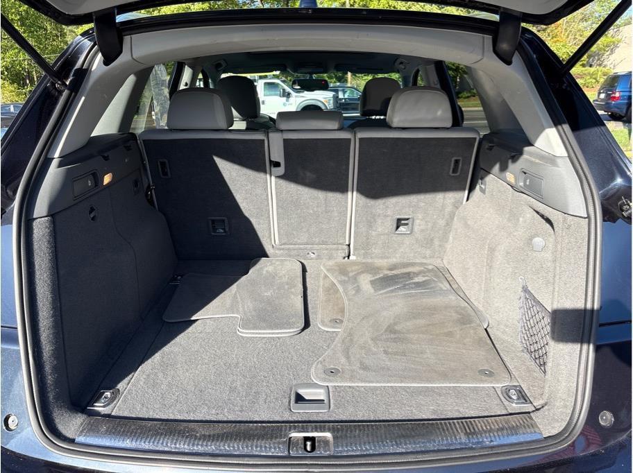used 2013 Audi Q5 car, priced at $7,988