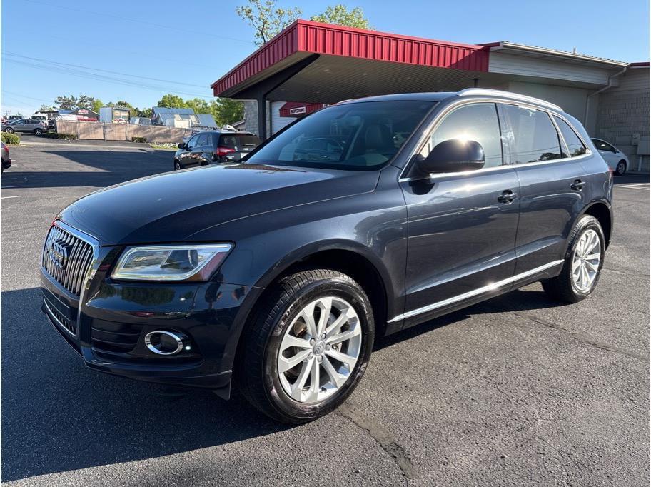used 2013 Audi Q5 car, priced at $7,988