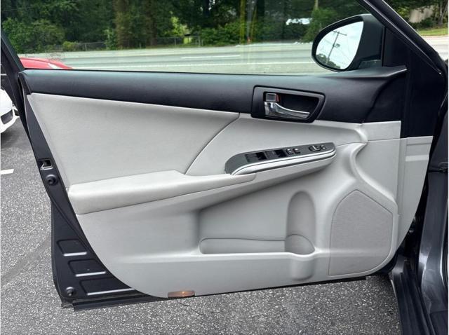 used 2012 Toyota Camry Hybrid car, priced at $11,988