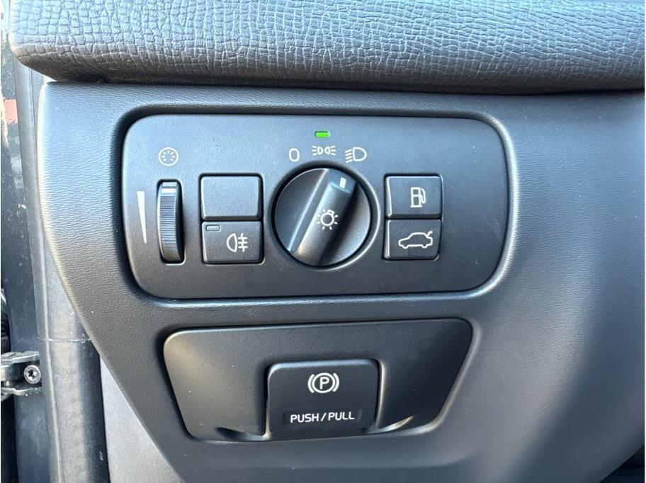 used 2011 Volvo XC60 car, priced at $8,988