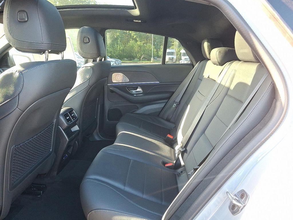 new 2026 Mercedes-Benz GLE 450 car, priced at $82,995