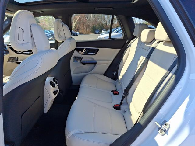 new 2025 Mercedes-Benz GLC 350e car, priced at $65,285