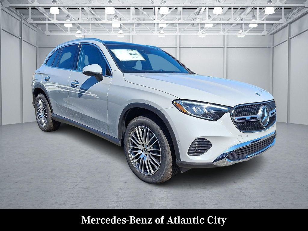 new 2026 Mercedes-Benz GLC 300 car, priced at $59,320