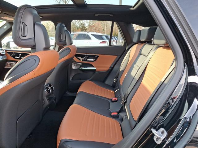 new 2025 Mercedes-Benz GLC 300 car, priced at $61,165