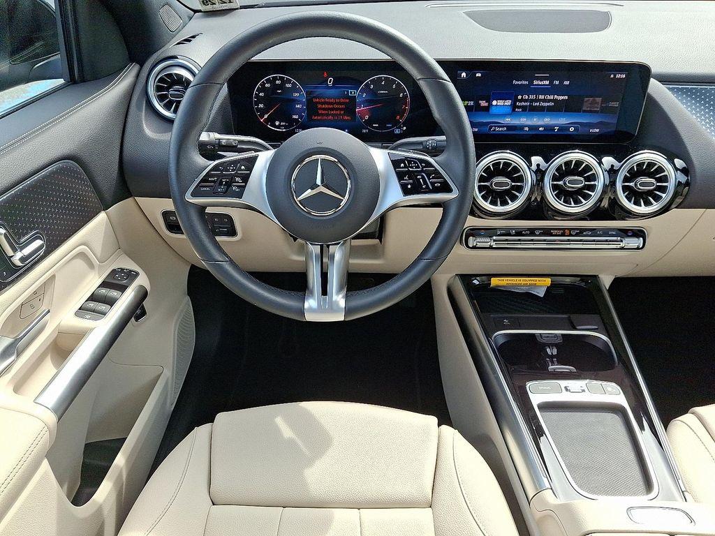 used 2025 Mercedes-Benz GLA 250 car, priced at $40,980
