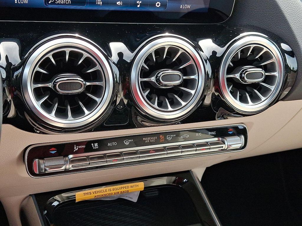 used 2025 Mercedes-Benz GLA 250 car, priced at $40,980