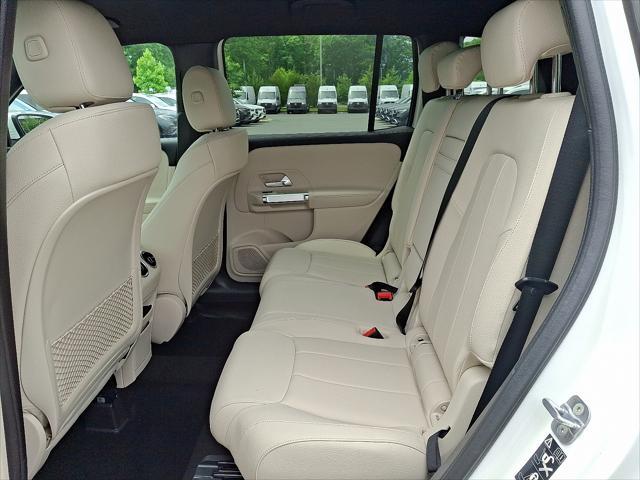 new 2025 Mercedes-Benz GLB 250 car, priced at $49,595