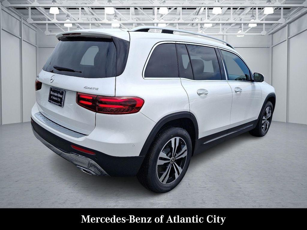 new 2025 Mercedes-Benz GLB 250 car, priced at $49,595