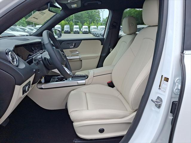 new 2025 Mercedes-Benz GLB 250 car, priced at $49,595