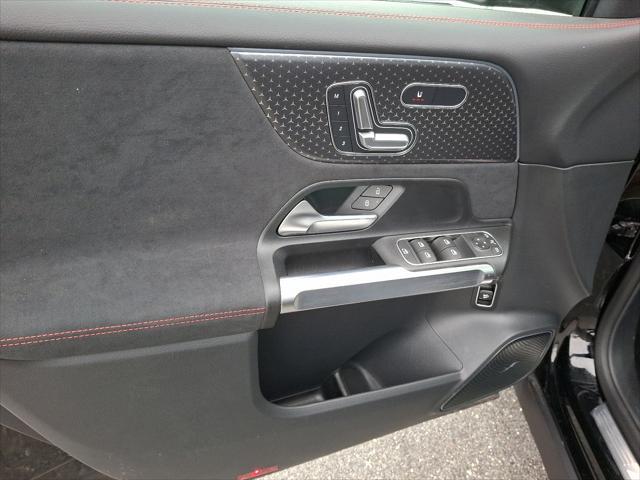 new 2025 Mercedes-Benz AMG GLB 35 car, priced at $65,085