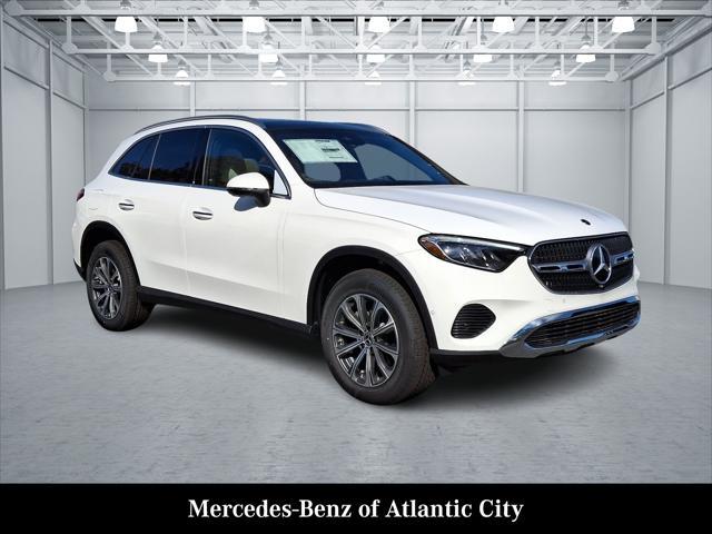 new 2025 Mercedes-Benz GLC 300 car, priced at $54,285