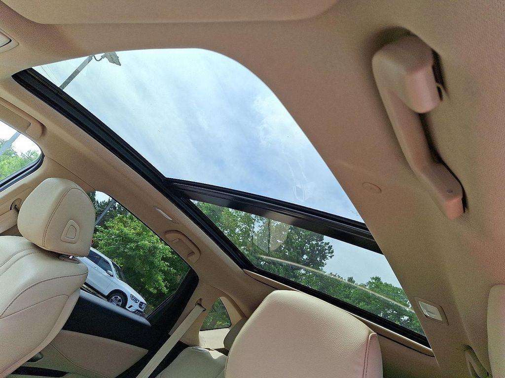 used 2024 Acura RDX car, priced at $36,498