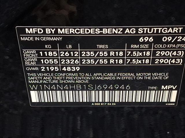 new 2025 Mercedes-Benz GLA 250 car, priced at $48,965