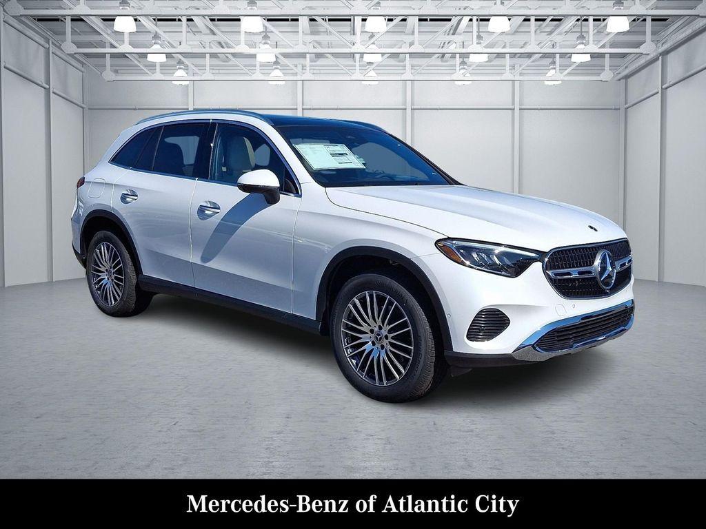 new 2026 Mercedes-Benz GLC 300 car, priced at $59,135