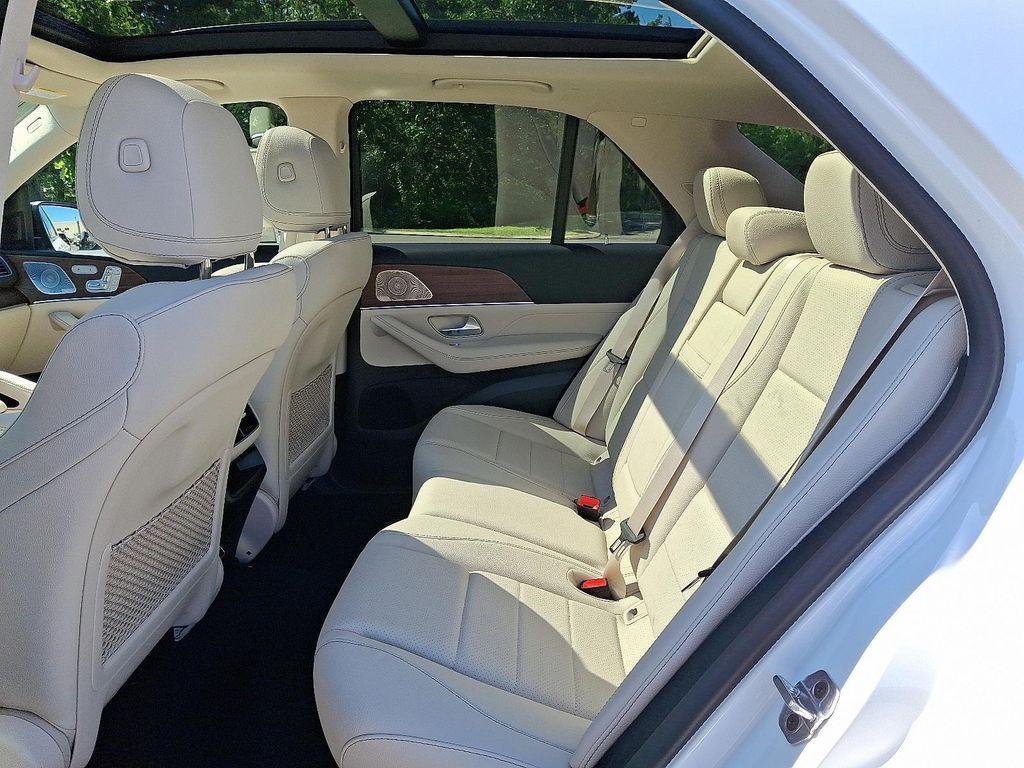 new 2026 Mercedes-Benz GLE 450 car, priced at $81,830