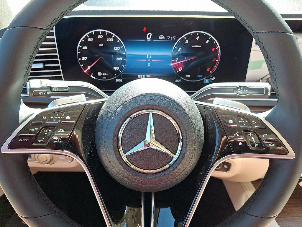 new 2026 Mercedes-Benz GLE 450 car, priced at $81,830