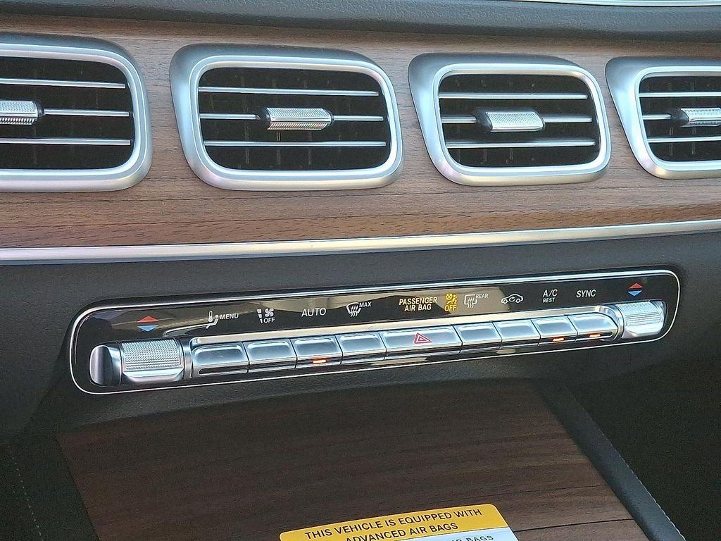 new 2026 Mercedes-Benz GLE 350 car, priced at $72,050