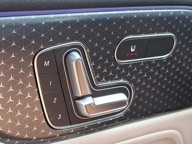 new 2025 Mercedes-Benz GLB 250 car, priced at $49,595