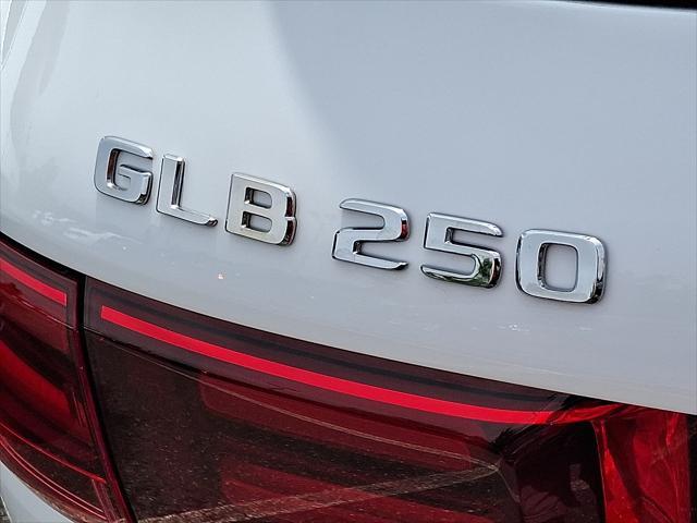 new 2025 Mercedes-Benz GLB 250 car, priced at $49,595