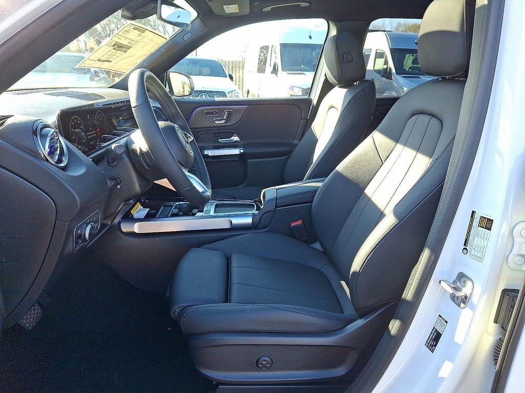 new 2026 Mercedes-Benz GLB 250 car, priced at $51,735