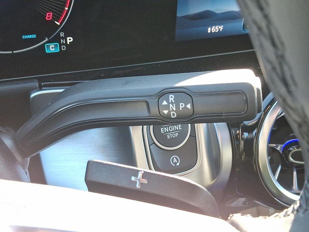 new 2026 Mercedes-Benz GLB 250 car, priced at $51,735