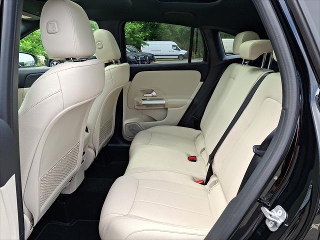 used 2025 Mercedes-Benz GLA 250 car, priced at $45,198