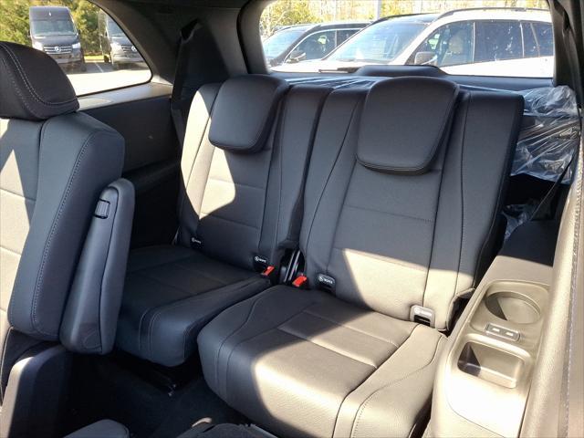 new 2025 Mercedes-Benz GLS 450 car, priced at $96,245