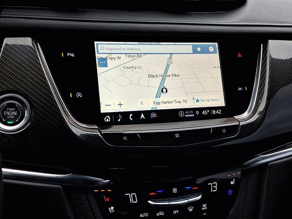 used 2021 Cadillac XT6 car, priced at $35,998