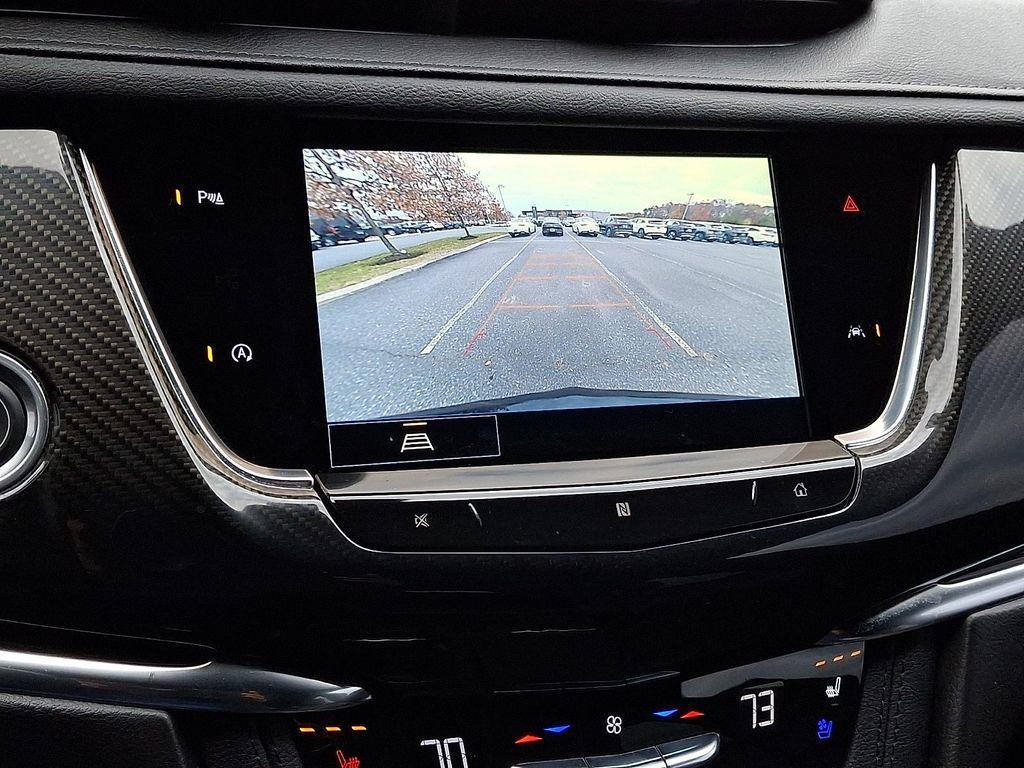 used 2021 Cadillac XT6 car, priced at $35,998