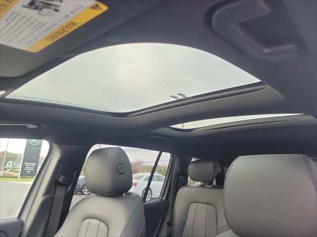 used 2020 Mercedes-Benz GLB 250 car, priced at $24,498