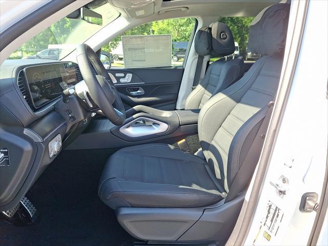 new 2025 Mercedes-Benz GLS 450 car, priced at $101,365