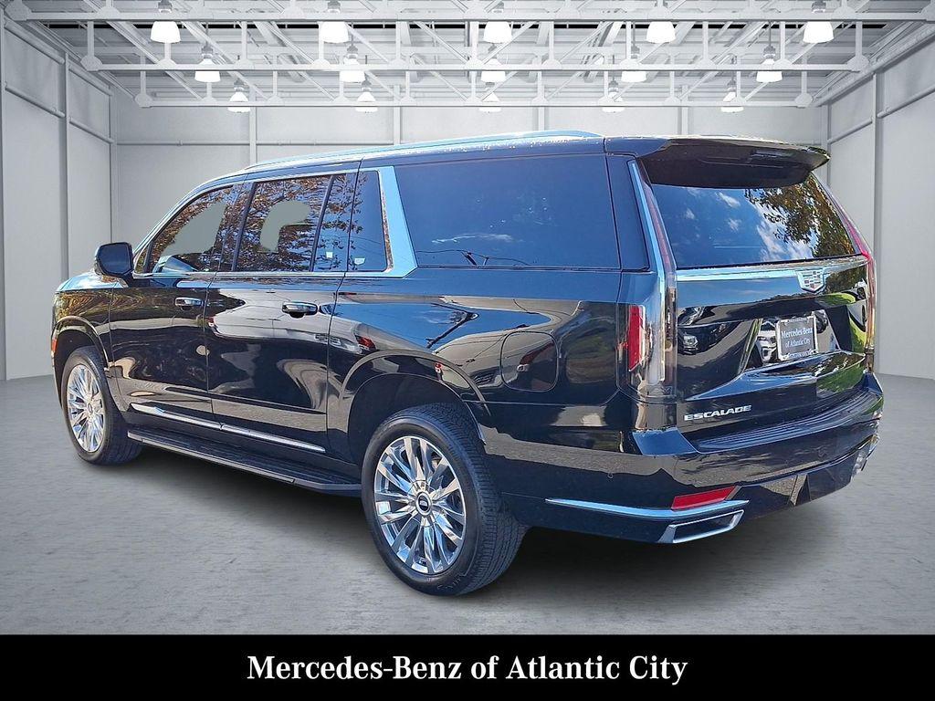 used 2023 Cadillac Escalade ESV car, priced at $71,794