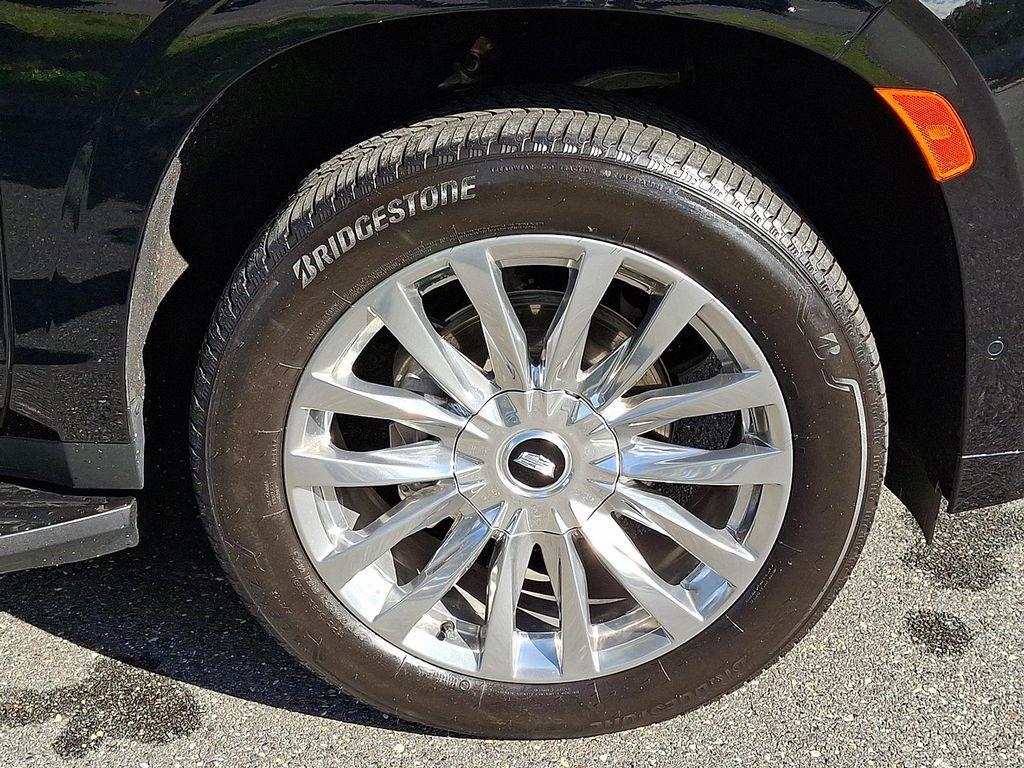 used 2023 Cadillac Escalade ESV car, priced at $71,794