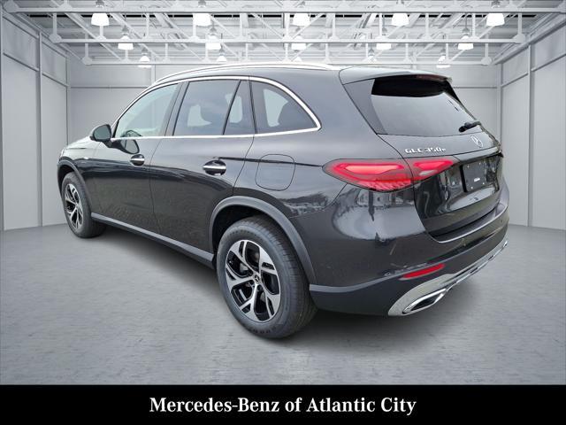 new 2025 Mercedes-Benz GLC 350e car, priced at $65,810