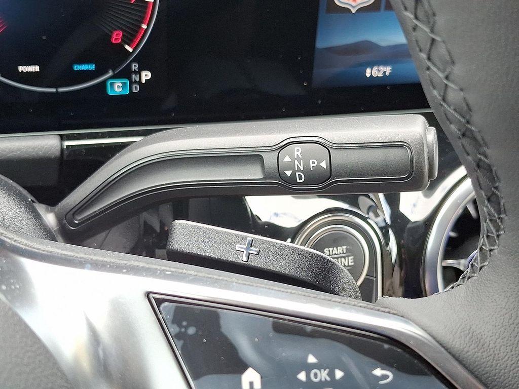 new 2026 Mercedes-Benz GLA 250 car, priced at $47,785