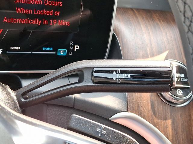 new 2025 Mercedes-Benz GLC 300 car, priced at $53,195